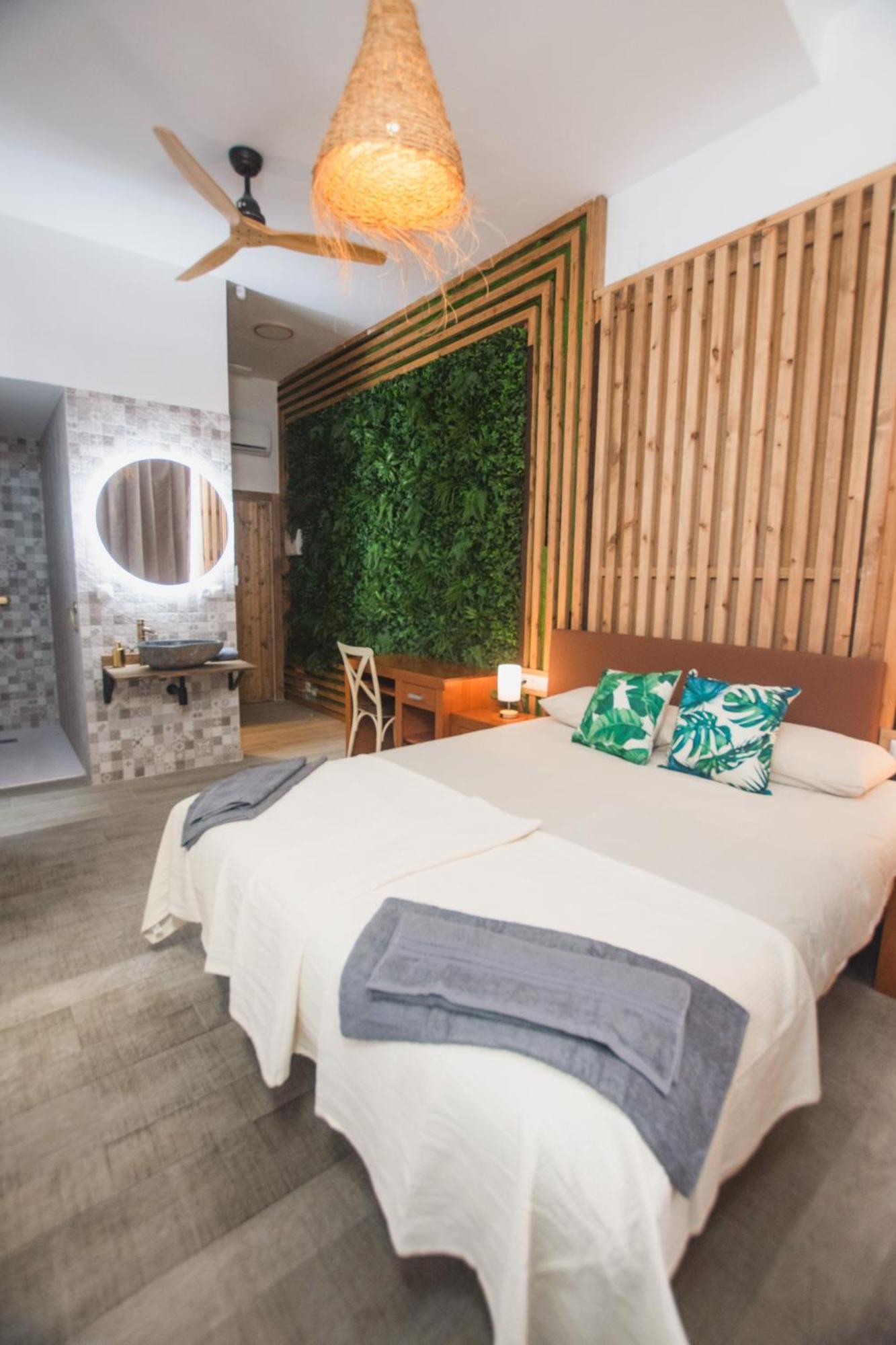 Banana Beach Patacona Rooms Альборая Екстер'єр фото