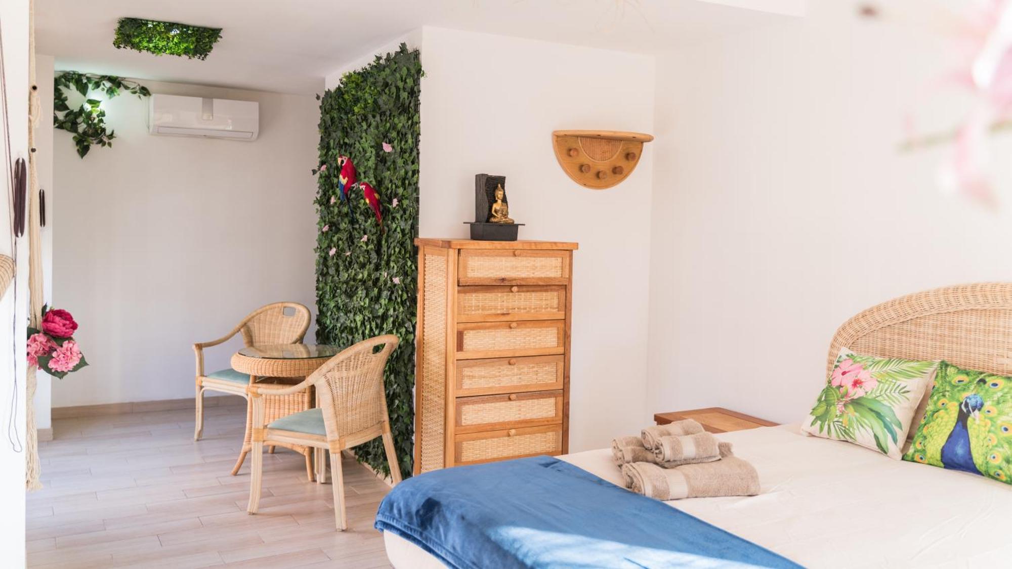 Banana Beach Patacona Rooms Альборая Номер фото